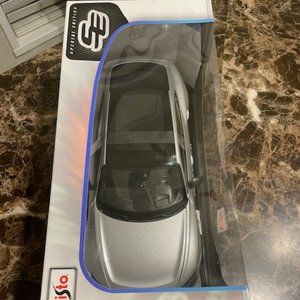 2022 Audi RS e-tron GT 1:18 scale